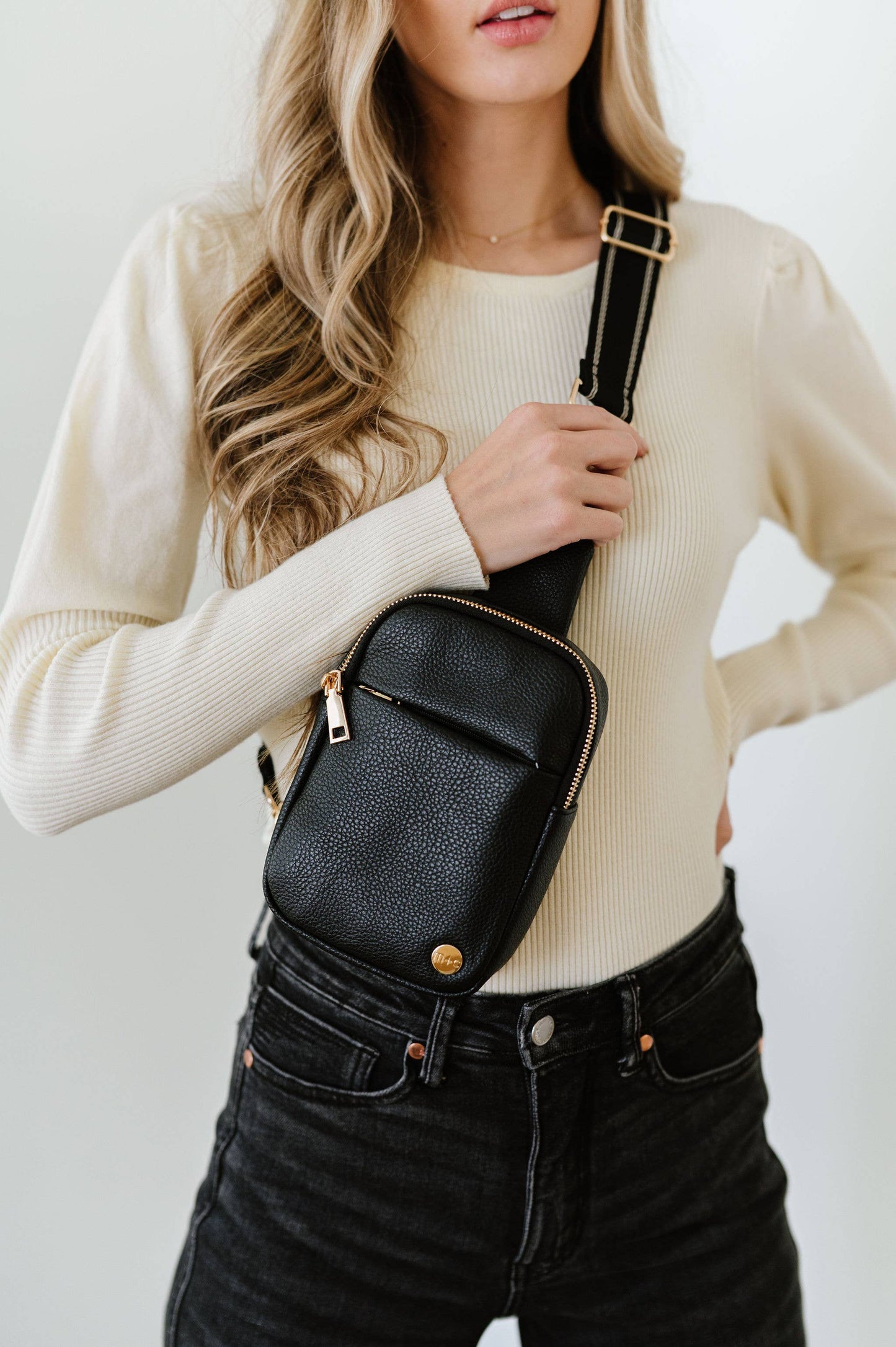 Bridget Sling Crossbody Fanny Mini Belt Bag: Black