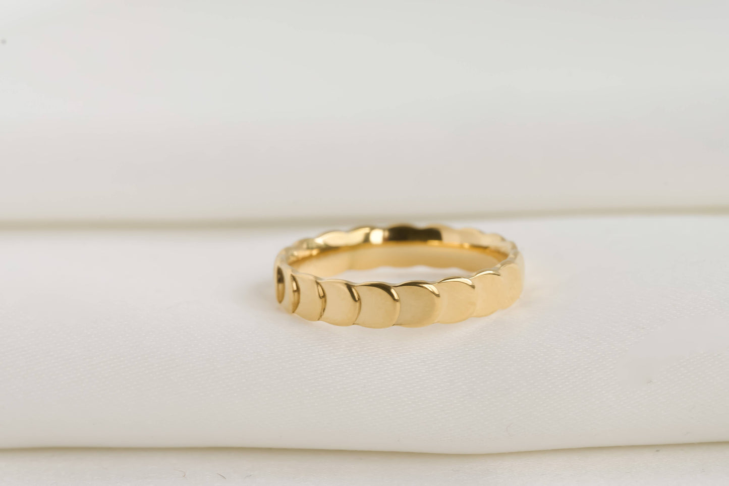 Mirror Link Gold Ring